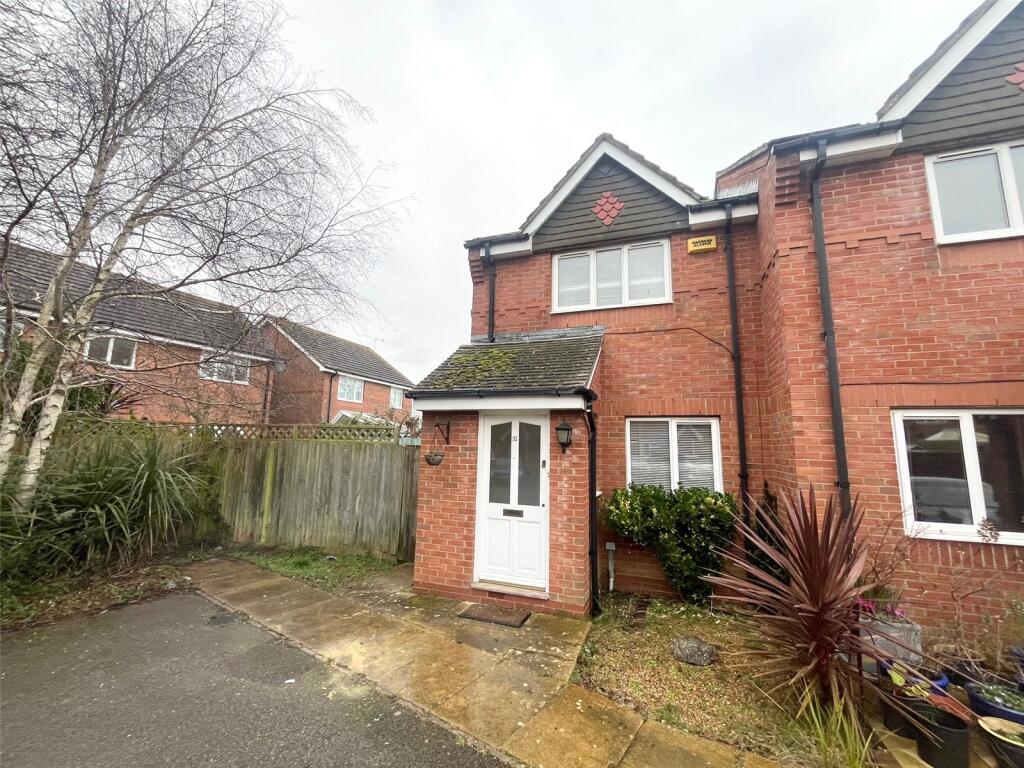 2 bed Detached for rent in Toddington. From Graham Butt Estate Agents - Littlehampton and Surrounding