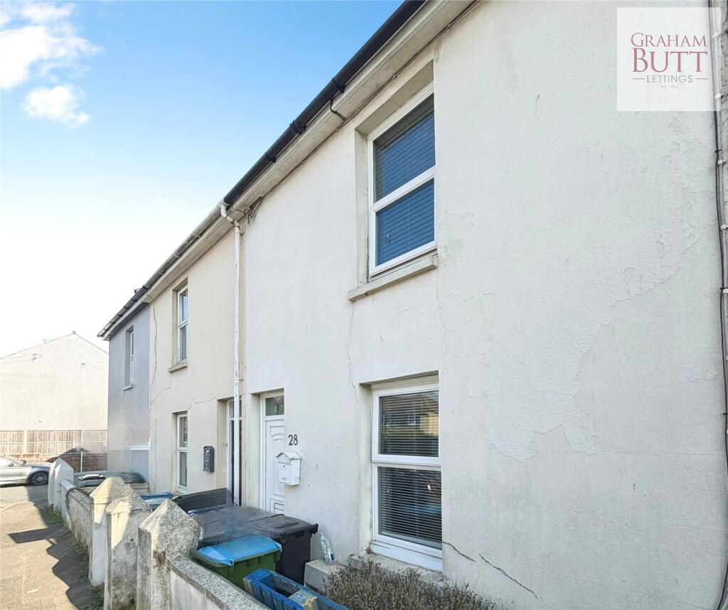 2 bed Detached for rent in Wick. From Graham Butt Estate Agents - Littlehampton and Surrounding