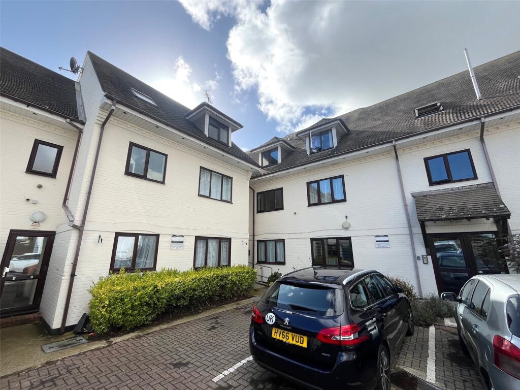 1 bed Apartment for rent in Littlehampton. From Graham Butt Estate Agents - Littlehampton and Surrounding