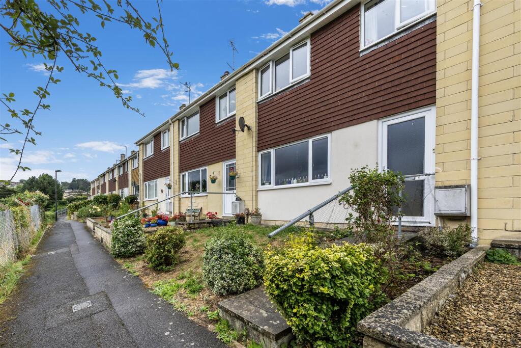 3 bed Mid Terraced House for rent in Englishcombe. From Gregorys Estate Agent - Keynsham