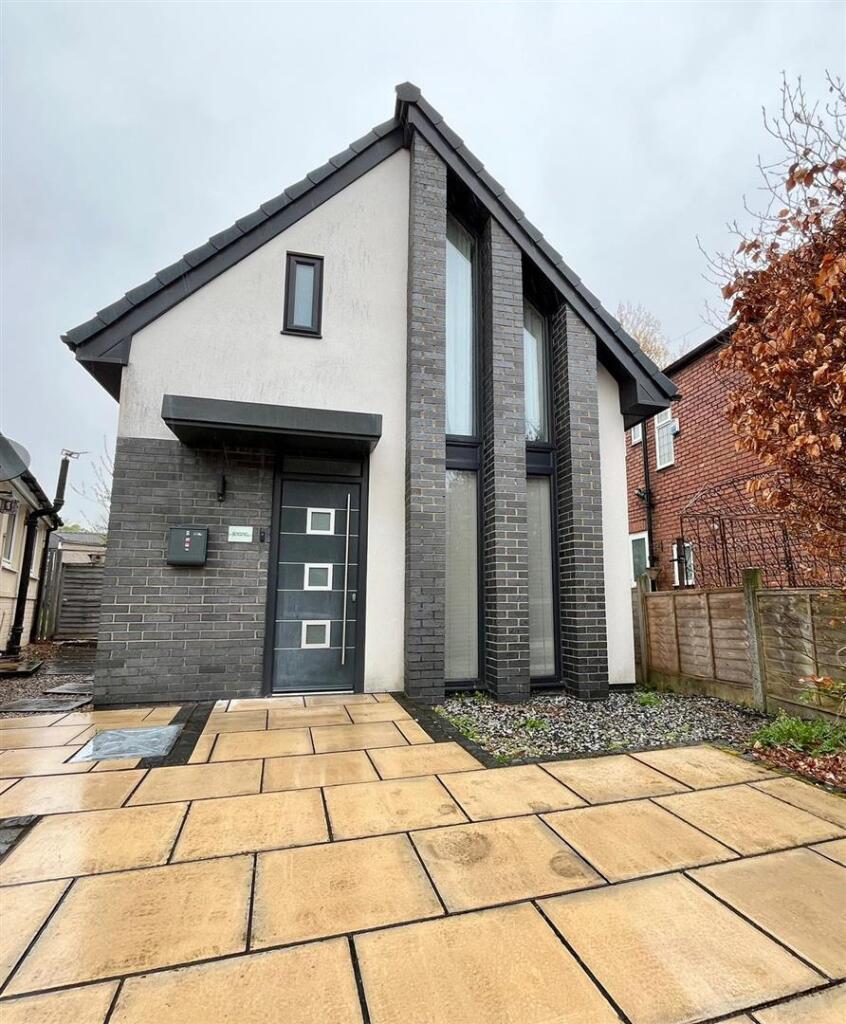 3 bed Detached for rent in Fulwood. From Guildhall Residential  Lettings - Preston