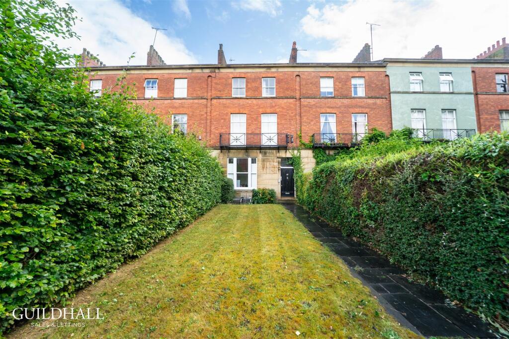 2 bed Apartment for rent in Lower Penwortham. From Guildhall Residential Lettings - Preston 2 bed Apartment for rent in Lower Penwortham. From Guildhall Residential Lettings - Preston