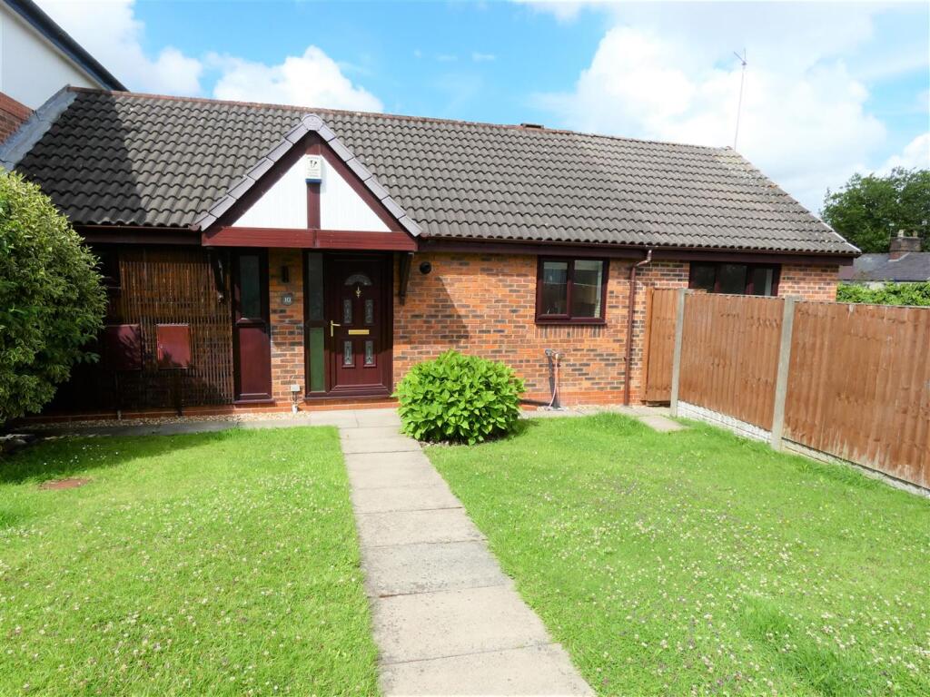 2 bed Bungalow for rent in Fulwood. From Guildhall Residential  Lettings - Preston