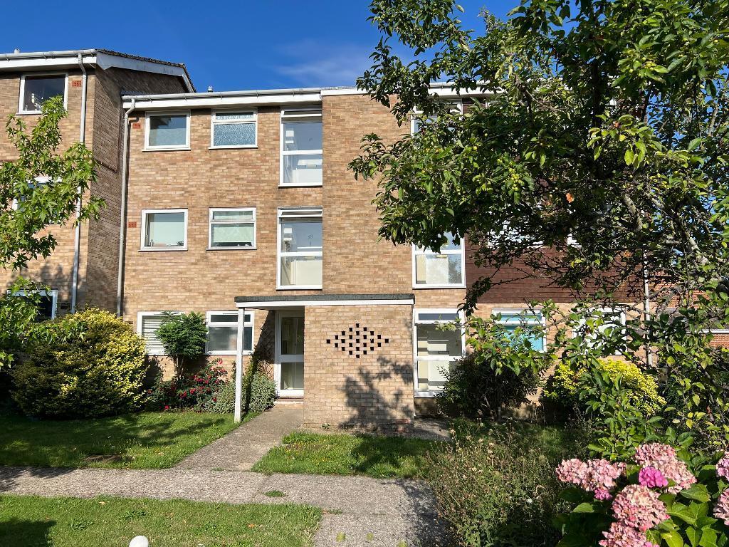 1 bed 1st Floor Flat for rent in Castle Town. From Hamilton Graham - Steyning