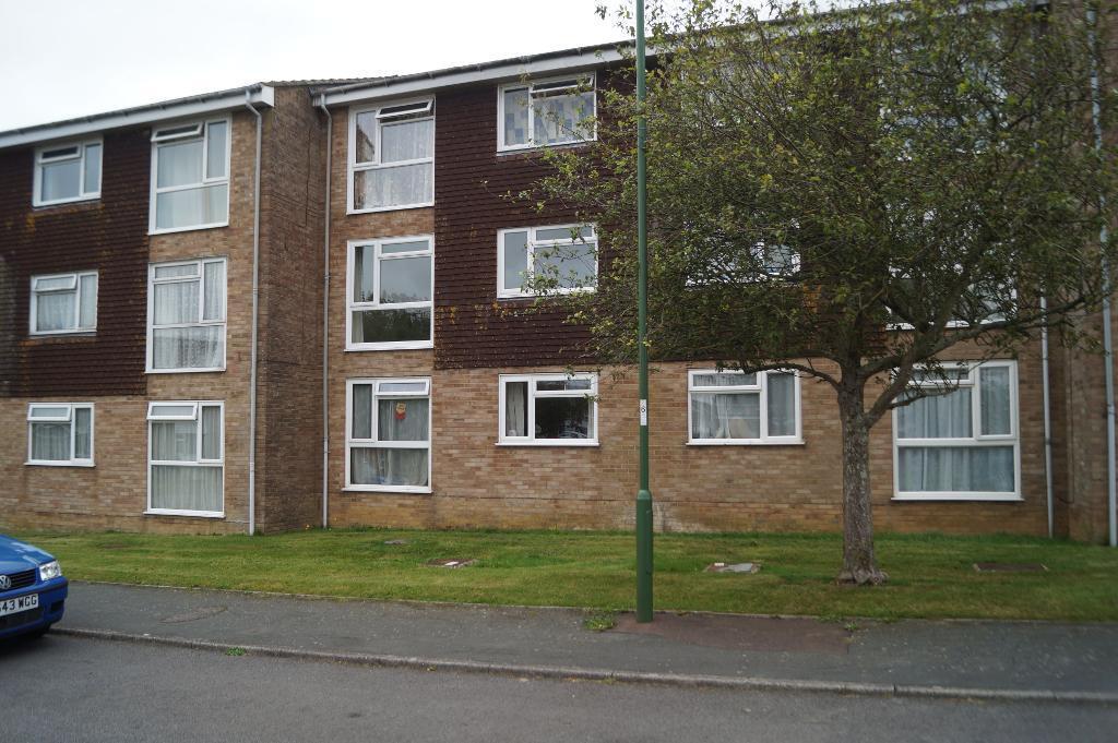 1 bed 1st Floor Flat for rent in Castle Town. From Hamilton Graham - Steyning