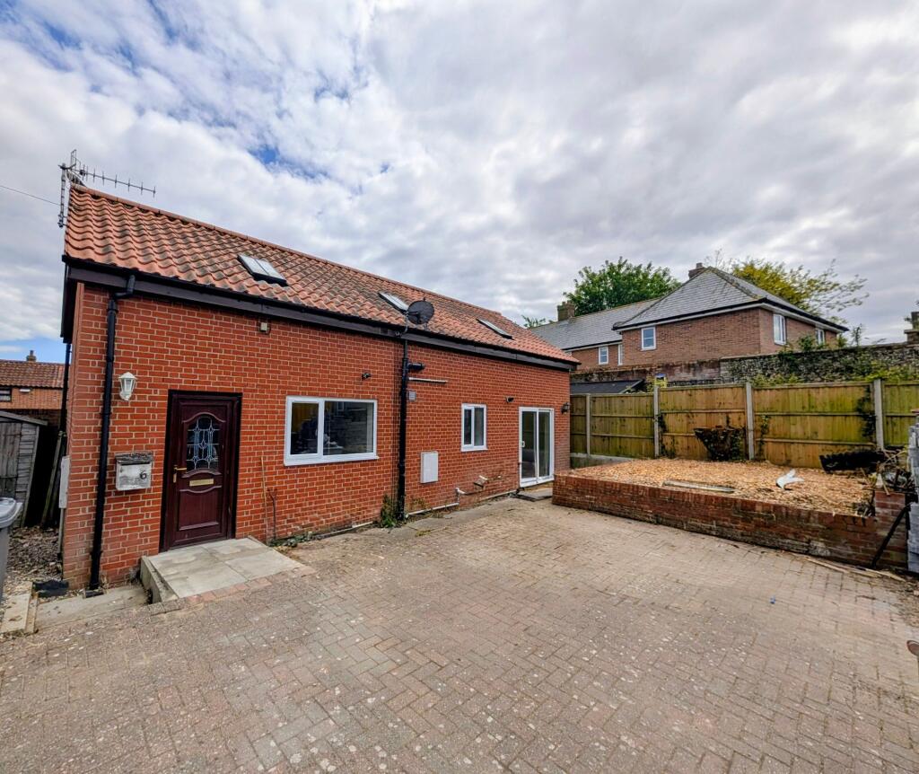 2 bed Detached for rent in Leiston. From Hamilton Smith Lettings - Leiston