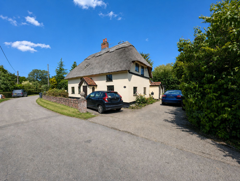3 bed Detached for rent in Kelsale. From Hamilton Smith Lettings - Leiston
