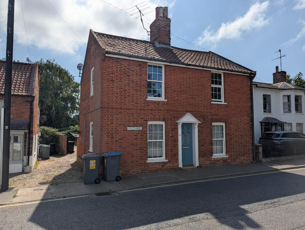 4 bed Detached for rent in Saxmundham. From Hamilton Smith Lettings - Leiston