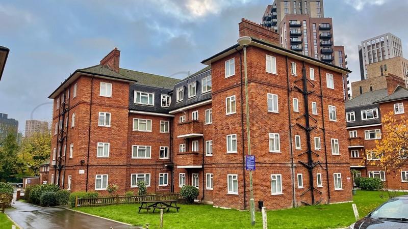2 bed 1st Floor Flat for rent in Wembley. From Leo Newman - London