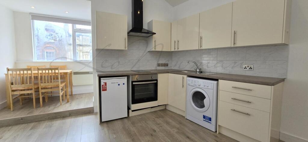 0 bed 1st Floor Flat for rent in Newbury. From Leo Newman - London