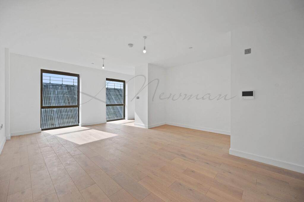 1 bed 1st Floor Flat for rent in . From Leo Newman - London
