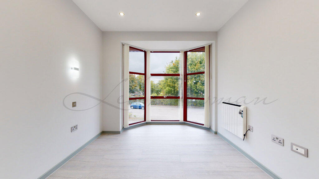 1 bed 1st Floor Flat for rent in Basingstoke. From Leo Newman - London