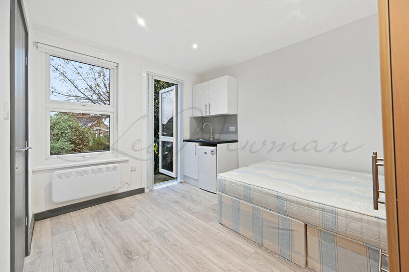 1 bed House Share for rent in Streatham. From Leo Newman - London