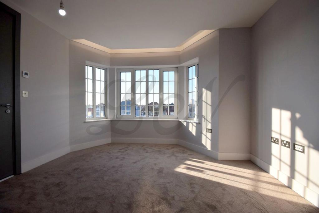 2 bed Apartment for rent in Hendon. From Leo Newman - London