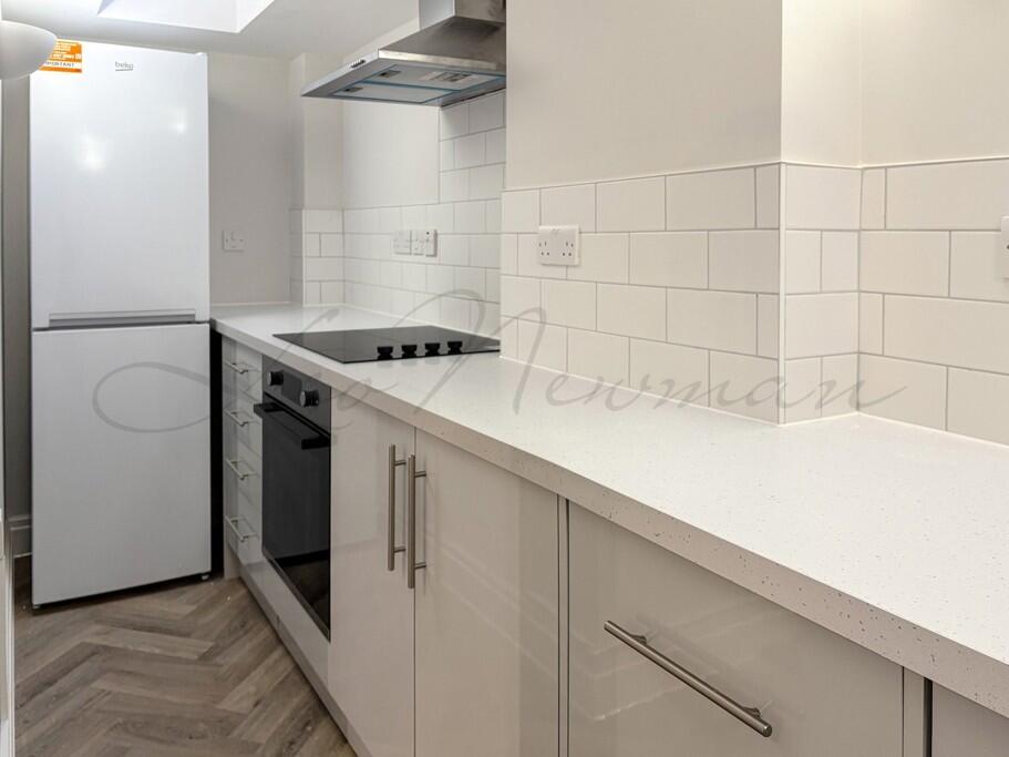 1 bed 1st Floor Flat for rent in Finchley. From Leo Newman - London