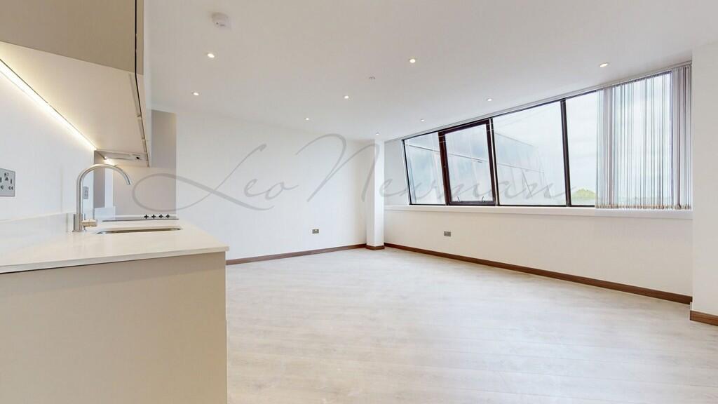 1 bed 1st Floor Flat for rent in Chislehurst. From Leo Newman - London