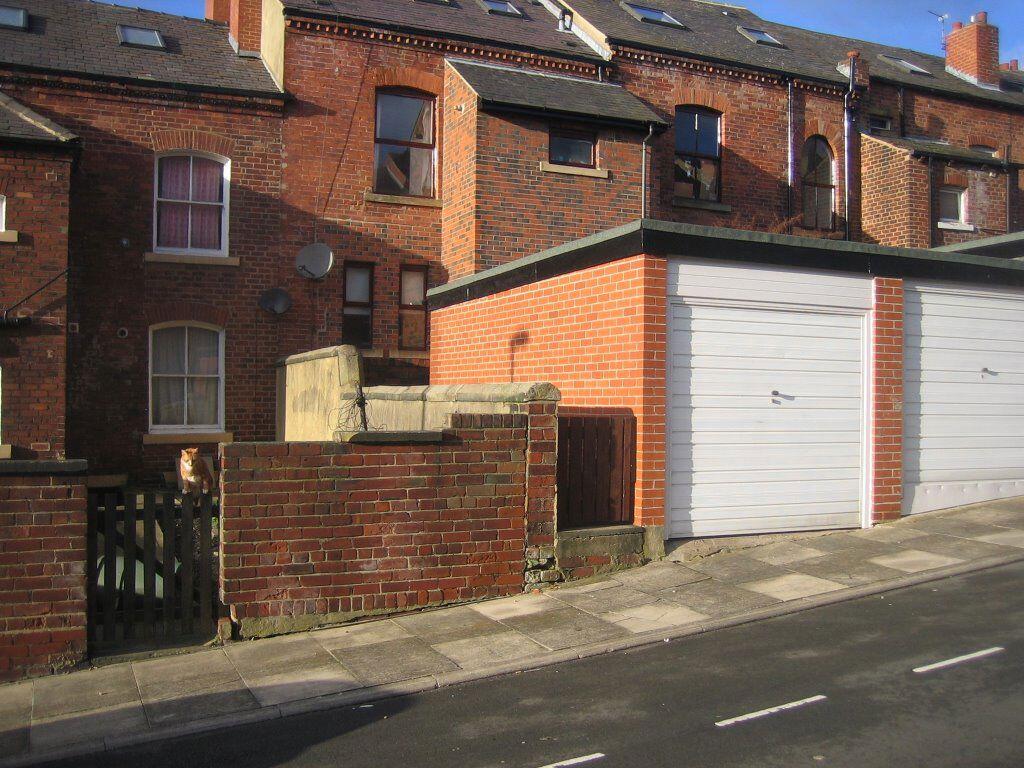 4 bed Garages for rent in Leeds. From Handley Gibson - Leeds