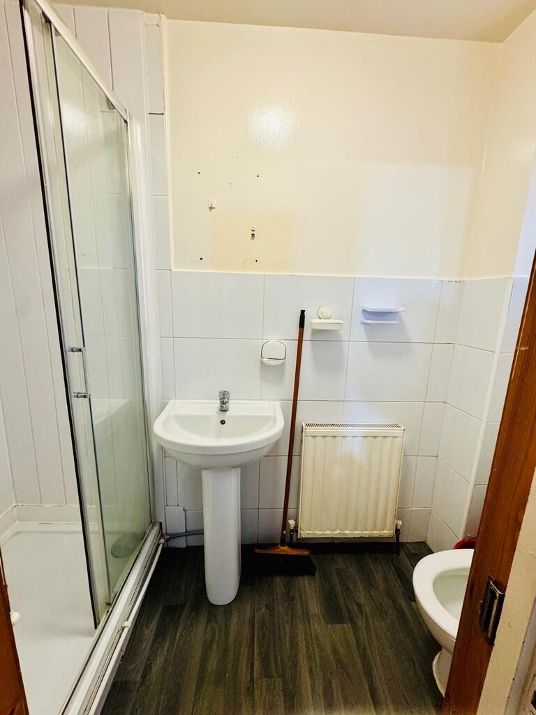 1 bed 1st Floor Flat for rent in Walthamstow. From Lets Move Properties Ltd - Walthamstow