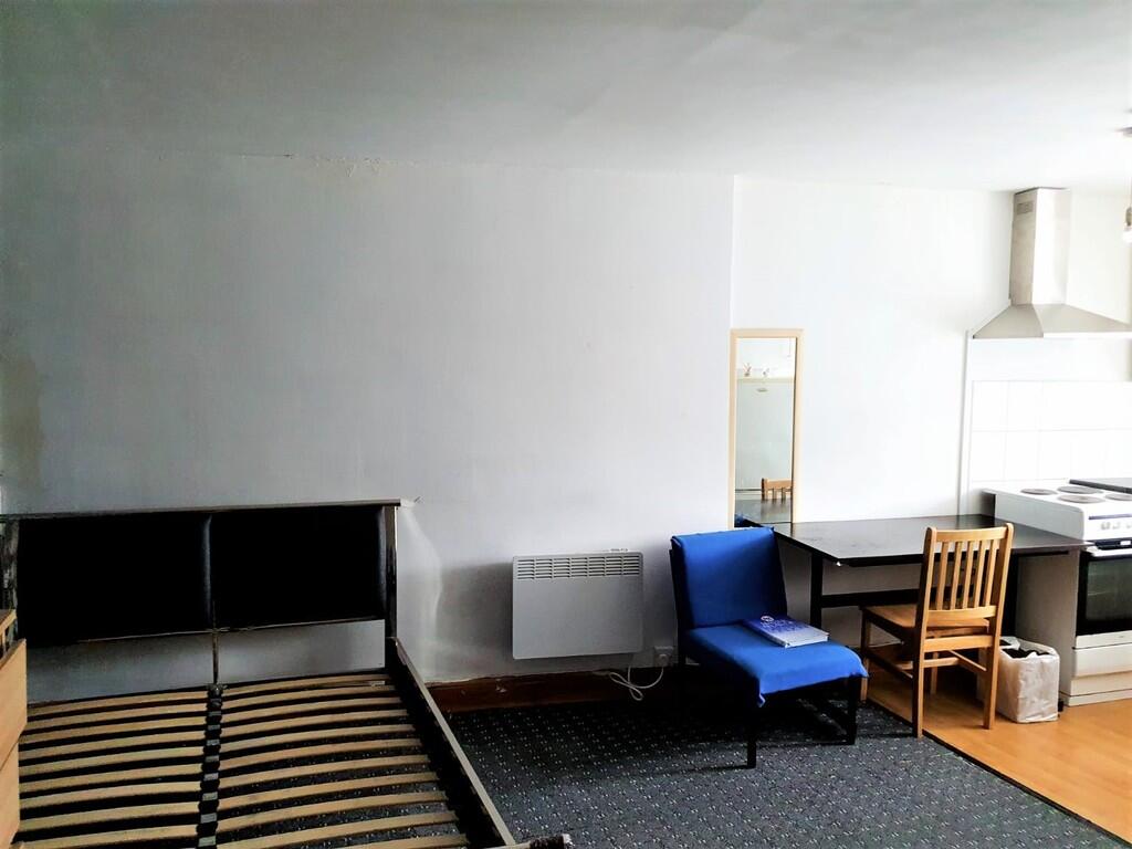 4 bed Studio for rent in Wanstead. From Lets Move Properties Ltd - Walthamstow