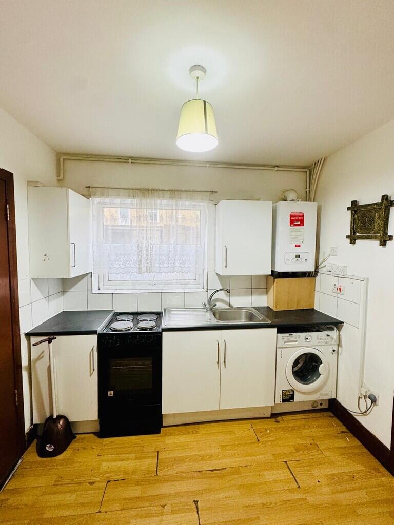 0 bed 1st Floor Flat for rent in Wanstead. From Lets Move Properties Ltd - Walthamstow 0 bed 1st Floor Flat for rent in Wanstead. From Lets Move Properties Ltd - Walthamstow