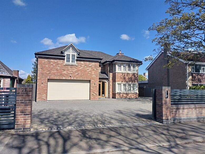 5 bed Detached for rent in Sutton Coldfield. From Harveys Estate Agents - Sutton Coldfield