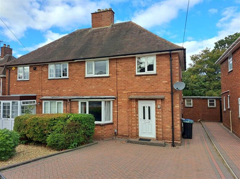 3 bed Semi Detached for rent in Sutton Coldfield. From Harveys Estate Agents - Sutton Coldfield