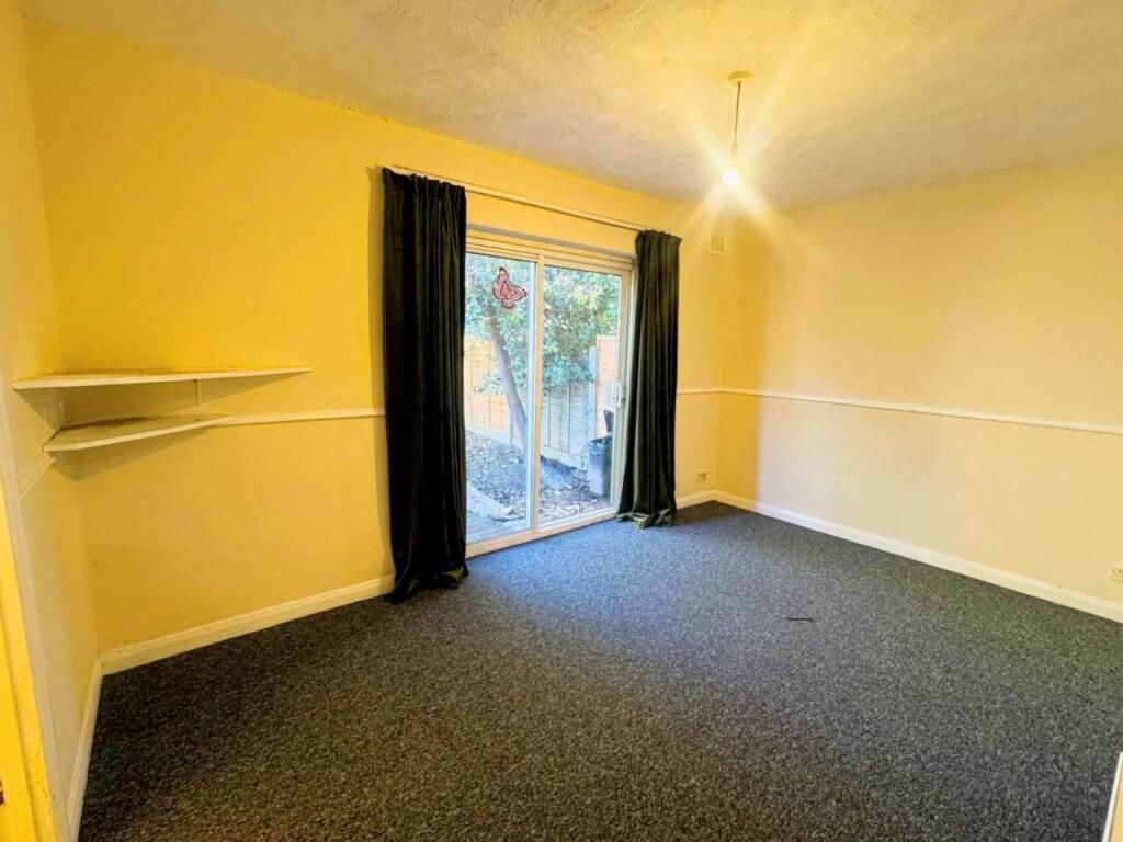 2 bed 1st Floor Flat for rent in Ilford. From Lifestyle Property
