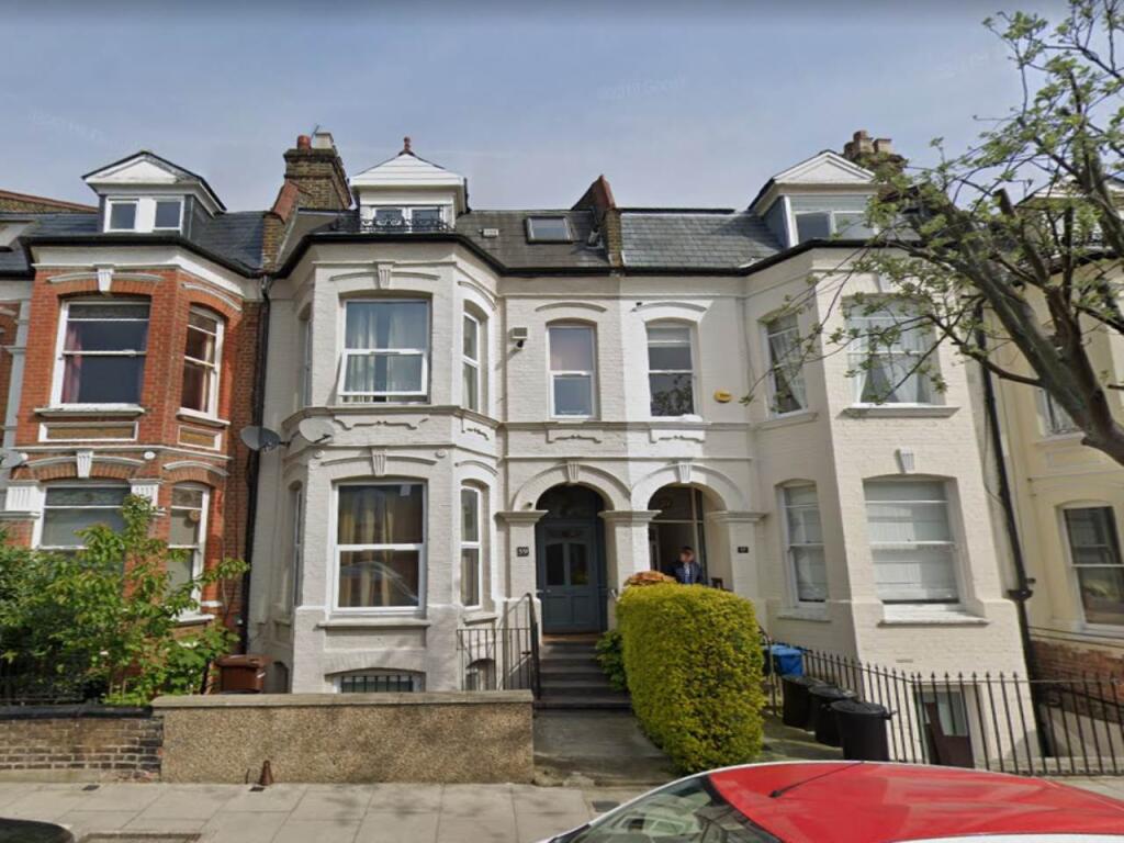 2 bed 1st Floor Flat for rent in Stoke Newington. From Lifestyle Property
