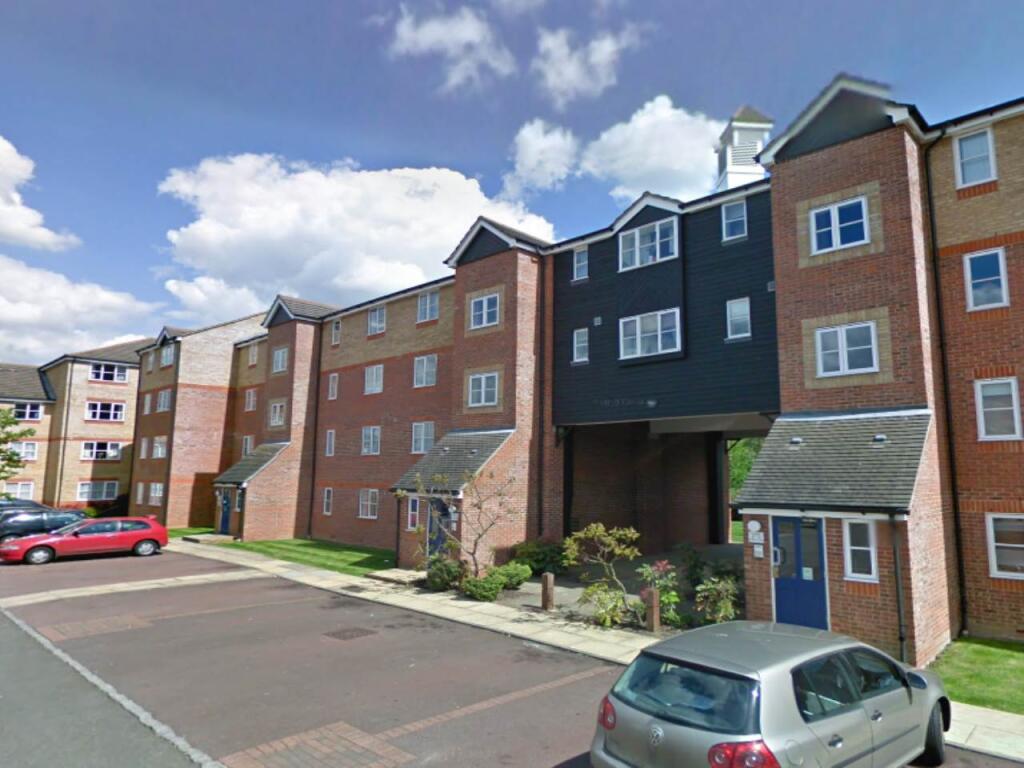 2 bed 1st Floor Flat for rent in Sewardstone. From Lifestyle Property