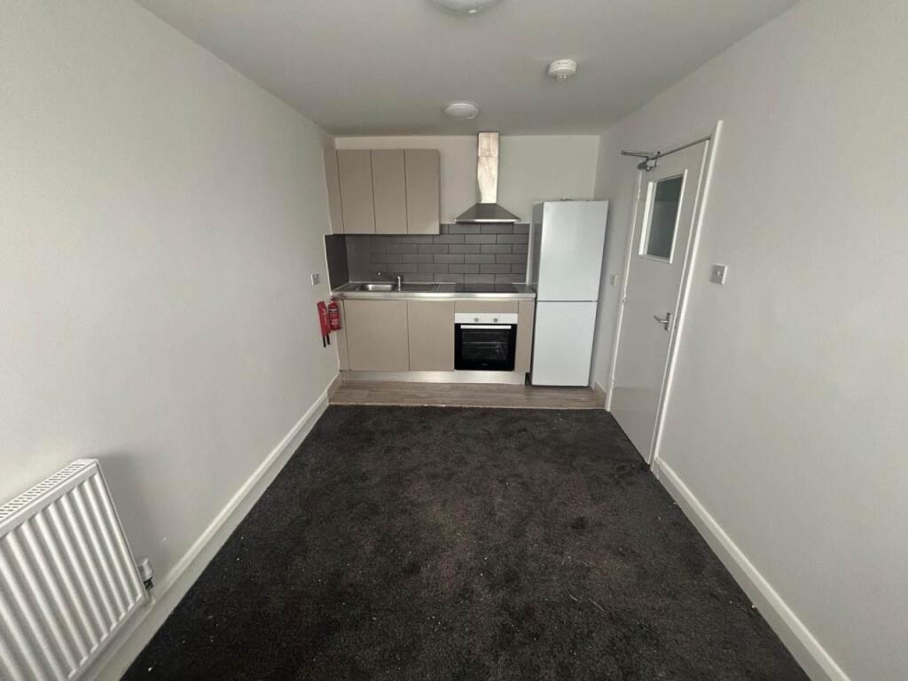 3 bed 1st Floor Flat for rent in London. From Lifestyle Property 3 bed 1st Floor Flat for rent in London. From Lifestyle Property