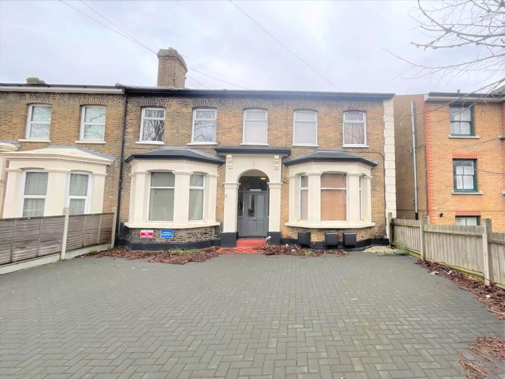 1 bed 1st Floor Flat for rent in Wanstead. From Lifestyle Property