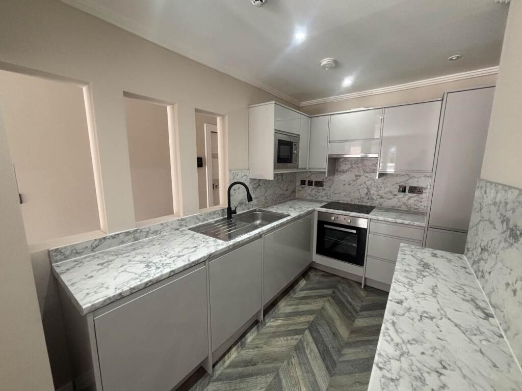 1 bed 1st Floor Flat for rent in London. From Lifestyle Property