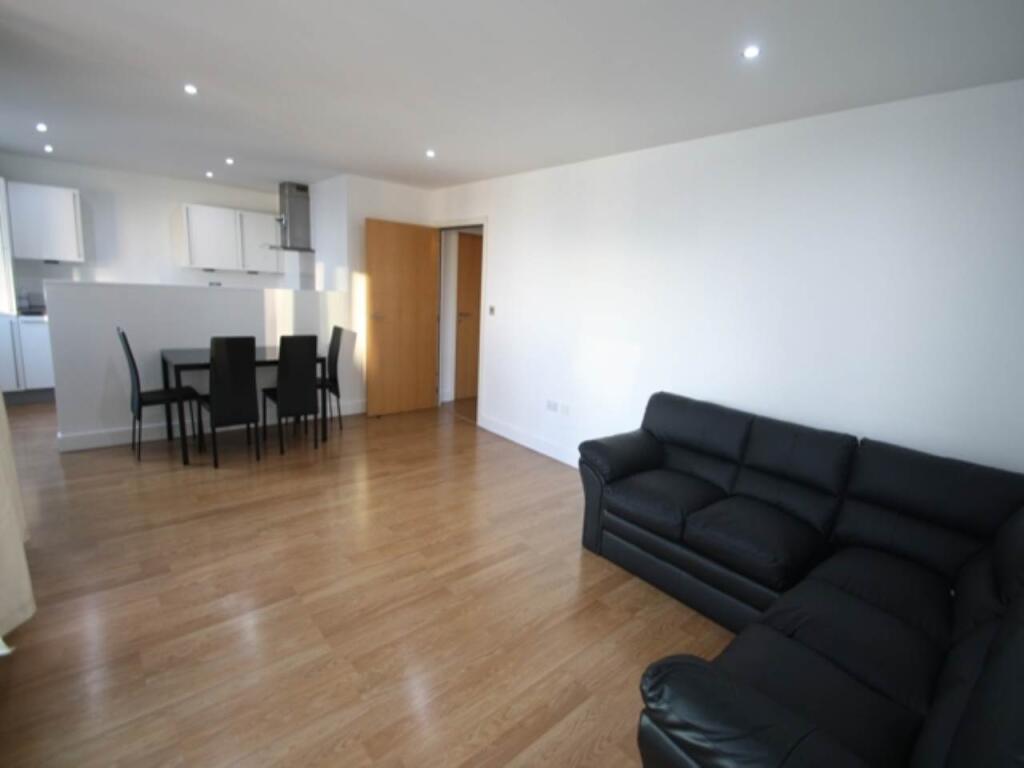 2 bed 1st Floor Flat for rent in London. From Lifestyle Property