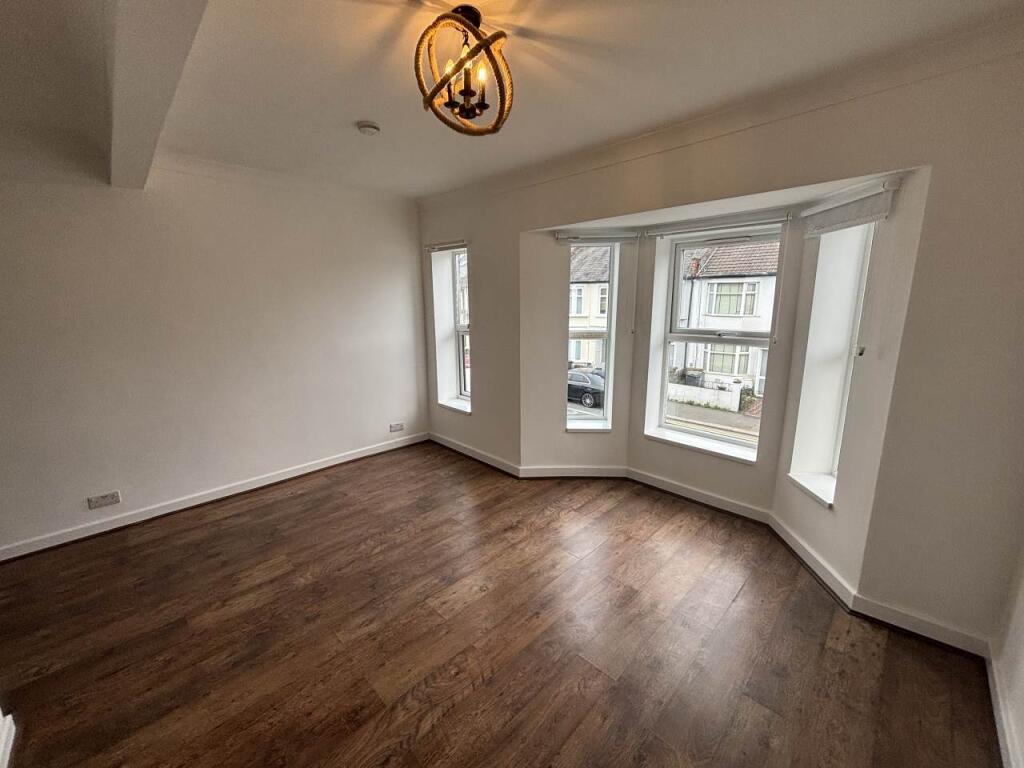 1 bed 1st Floor Flat for rent in Walthamstow. From Lifestyle Property