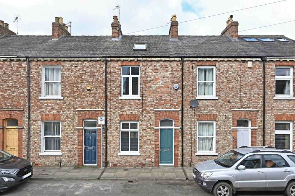 2 bed Mid Terraced House for rent in York. From Linley & Simpson - York
