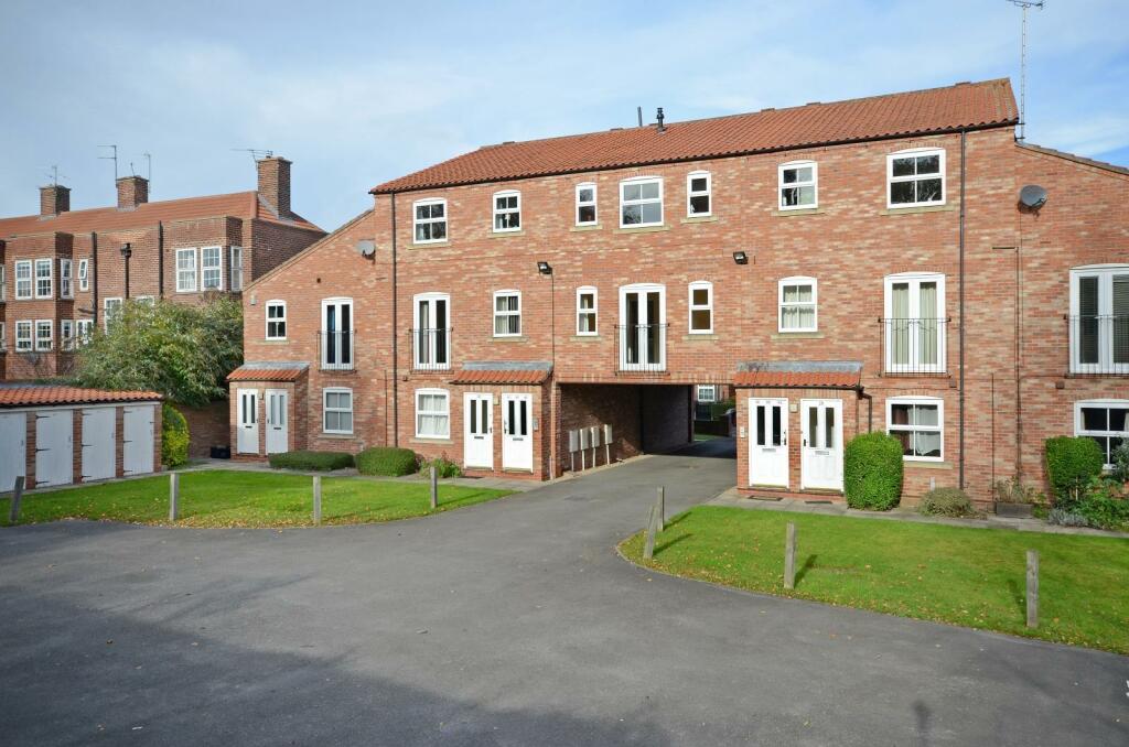 2 bed Flat for rent in Heslington. From Linley & Simpson - York