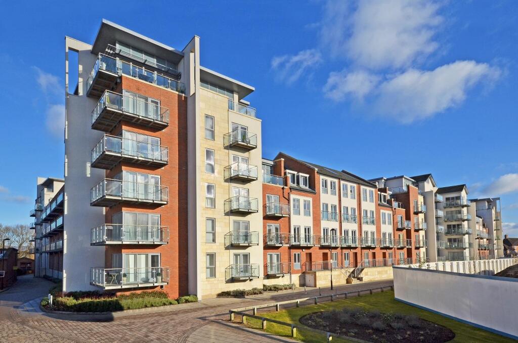 1 bed 1st Floor Flat for rent in York. From Linley & Simpson - York