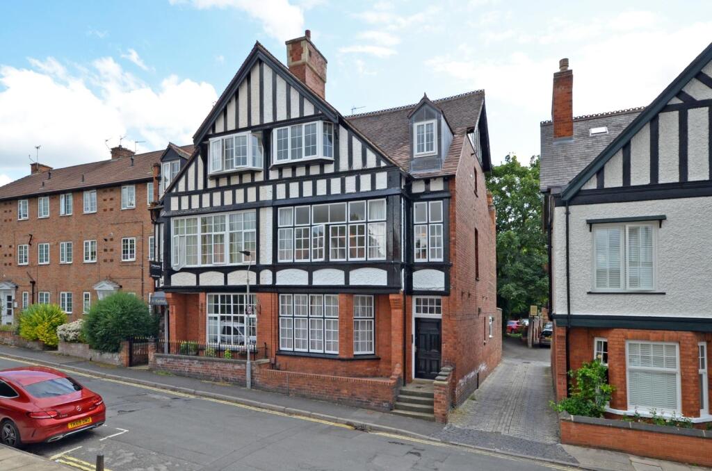 2 bed 1st Floor Flat for rent in York. From Linley & Simpson - York