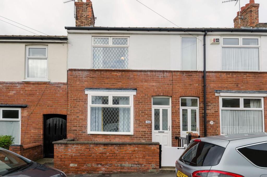 2 bed Mid Terraced House for rent in York. From Linley & Simpson - York