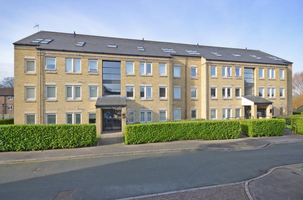2 bed 1st Floor Flat for rent in York. From Linley & Simpson - York