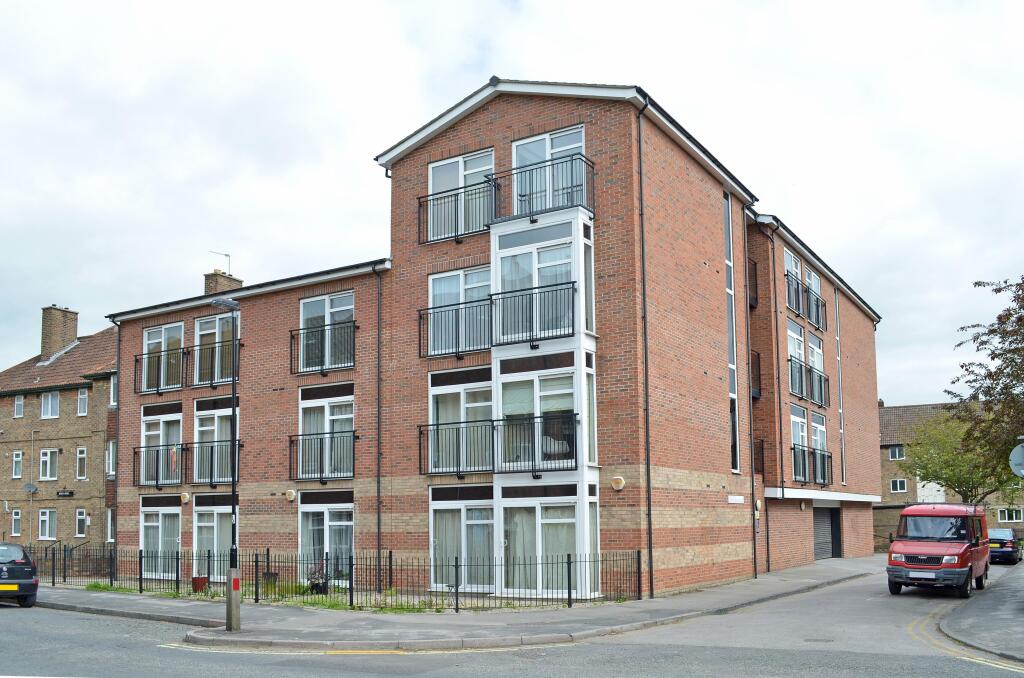 1 bed 1st Floor Flat for rent in York. From Linley & Simpson - York 1 bed 1st Floor Flat for rent in York. From Linley & Simpson - York