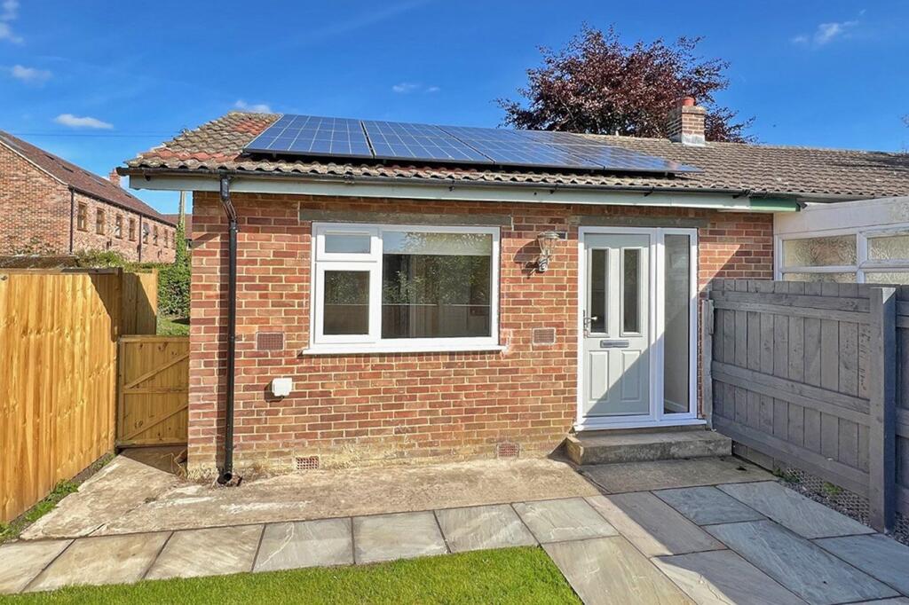 1 bed Bungalow for rent in Easingwold. From Linley & Simpson - York 1 bed Bungalow for rent in Easingwold. From Linley & Simpson - York