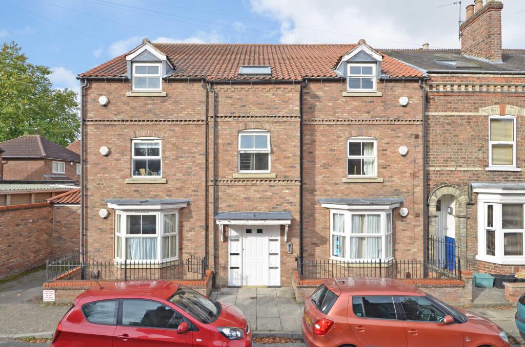2 bed 1st Floor Flat for rent in Heslington. From Linley & Simpson - York