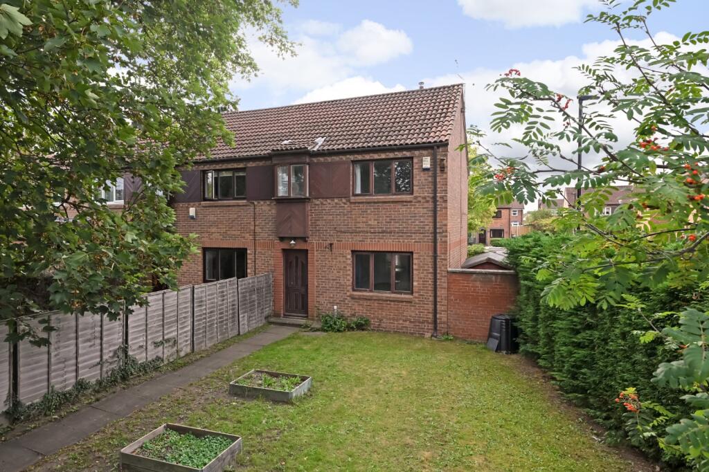 3 bed End of Terrace for rent in York. From Linley & Simpson - York 3 bed End of Terrace for rent in York. From Linley & Simpson - York