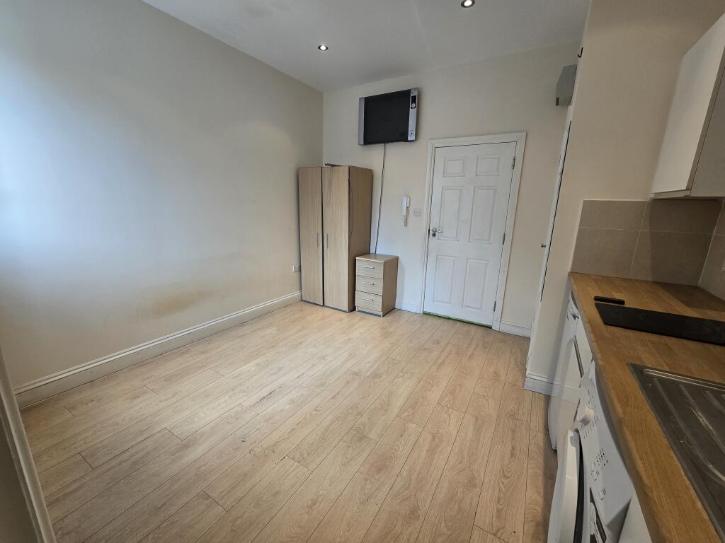 0 bed Studio for rent in London. From Live London Estates
