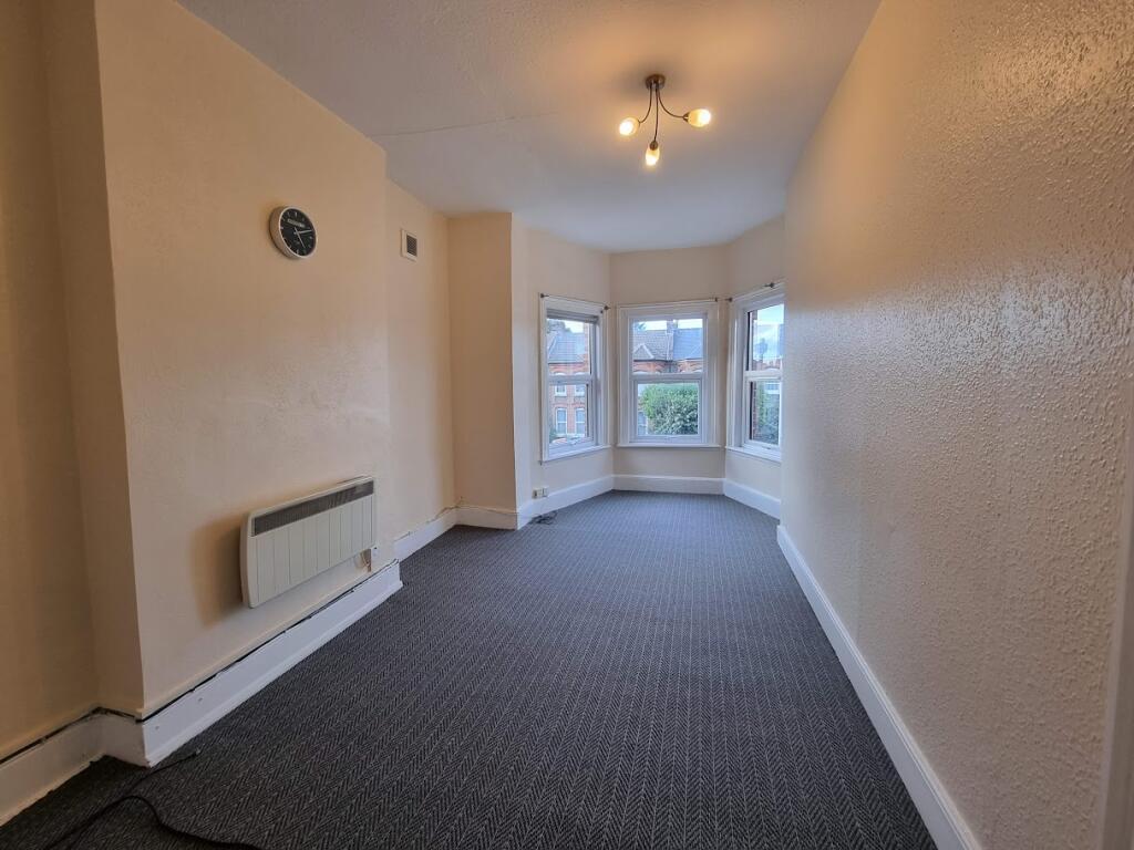 1 bed 1st Floor Flat for rent in Ilford. From Live London Estates 1 bed 1st Floor Flat for rent in Ilford. From Live London Estates