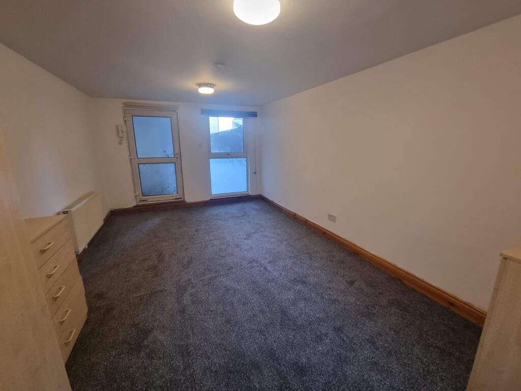 0 bed Studio for rent in Merton. From Live London Estates