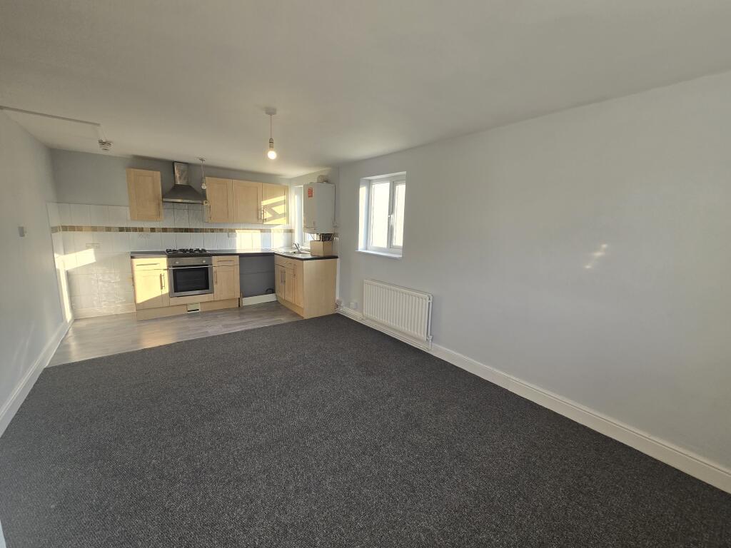 1 bed 1st Floor Flat for rent in Croydon. From Live London Estates
