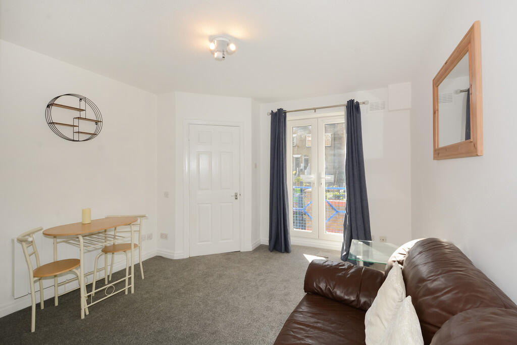 1 bed Apartment for rent in Deptford. From Living in London - Canada Water Tube Station 1 bed Apartment for rent in Deptford. From Living in London - Canada Water Tube Station