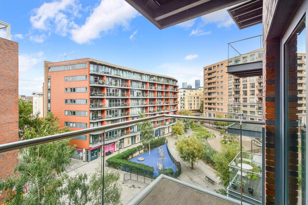 1 bed Apartment for rent in Bermondsey. From Living in London - Canada Water Tube Station